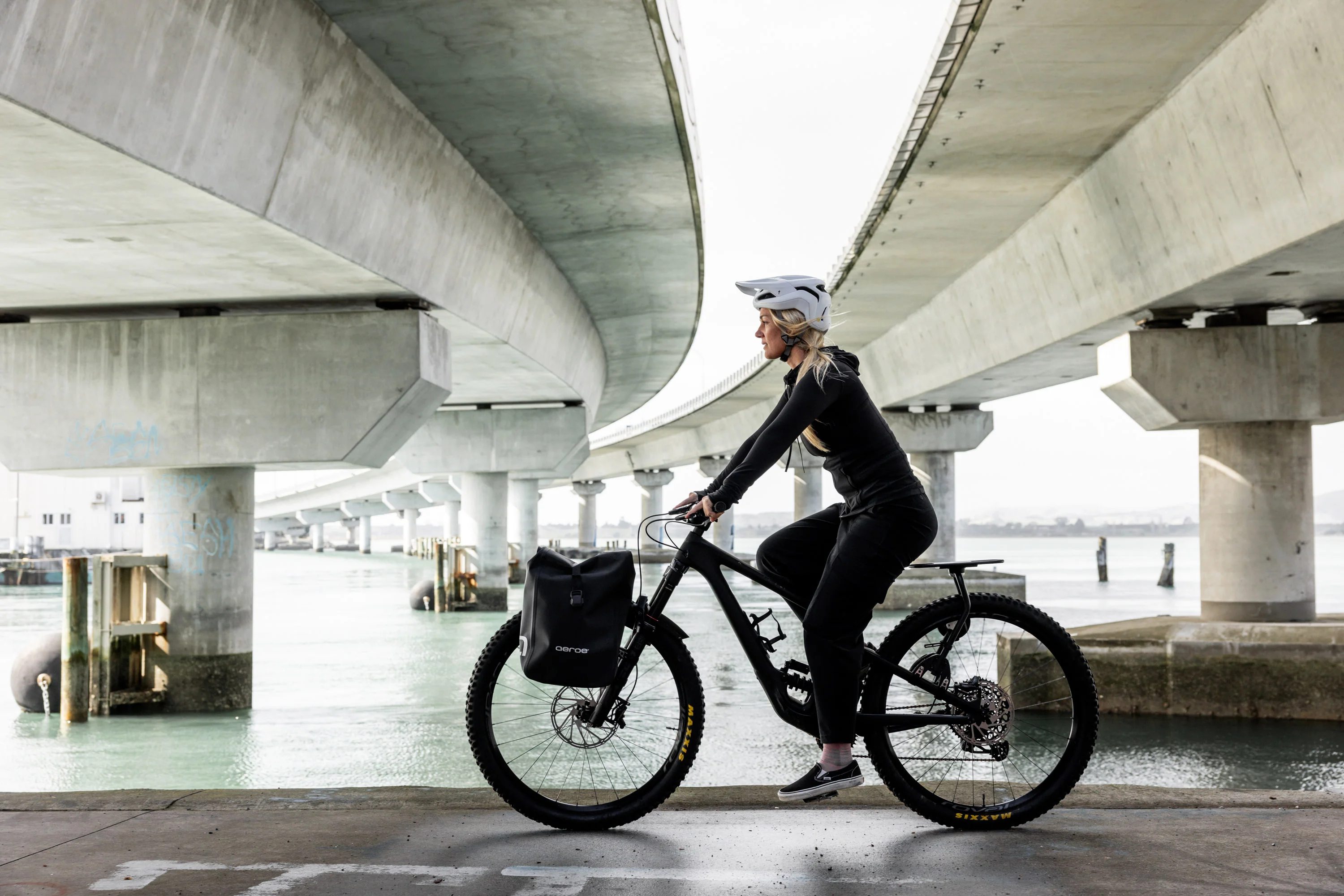 Spider Front Rack + Pannier Bag Essentials Bundle - Image 7