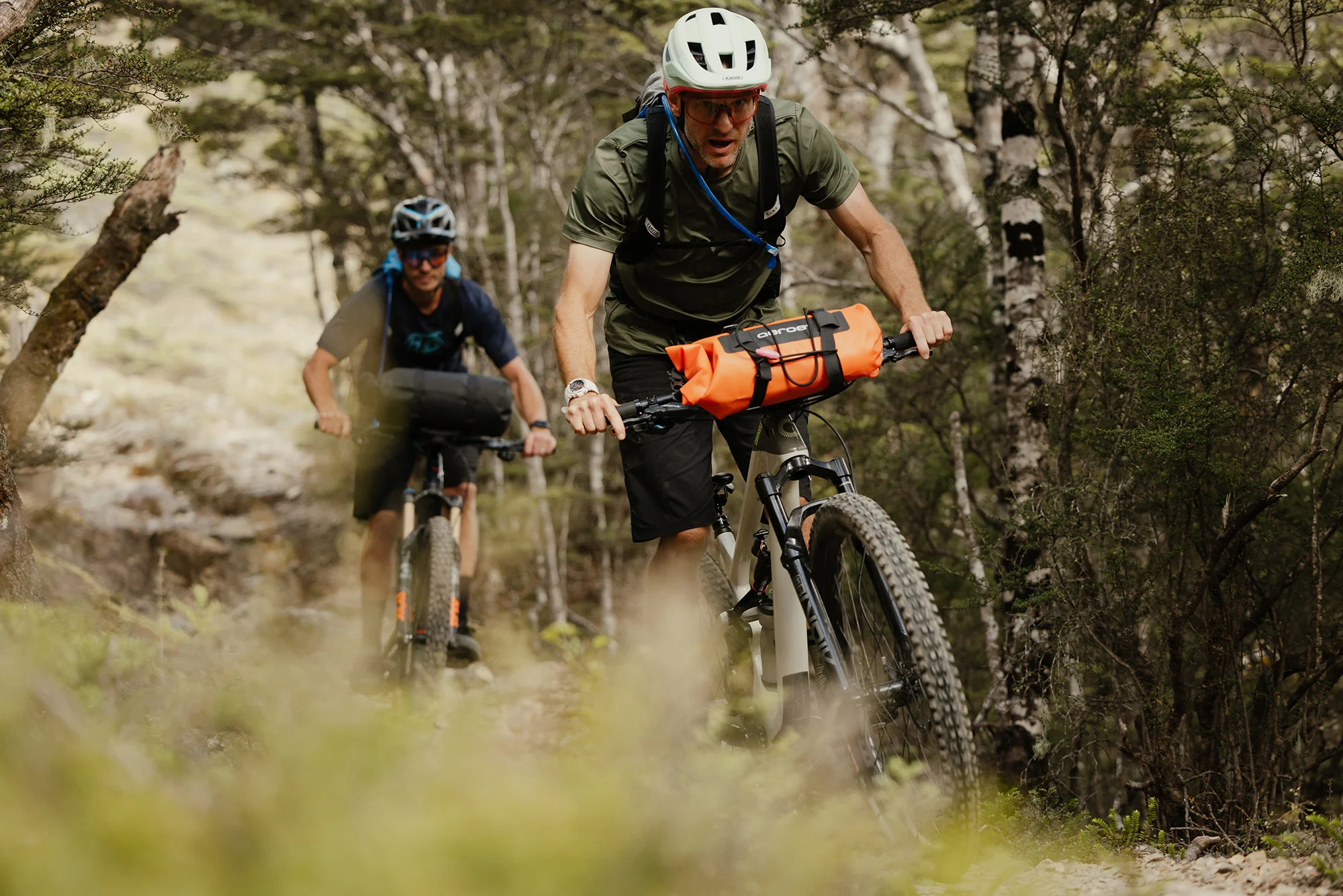 Spider Handlebar Cradle & 8L Dry Bag Combo - Image 11