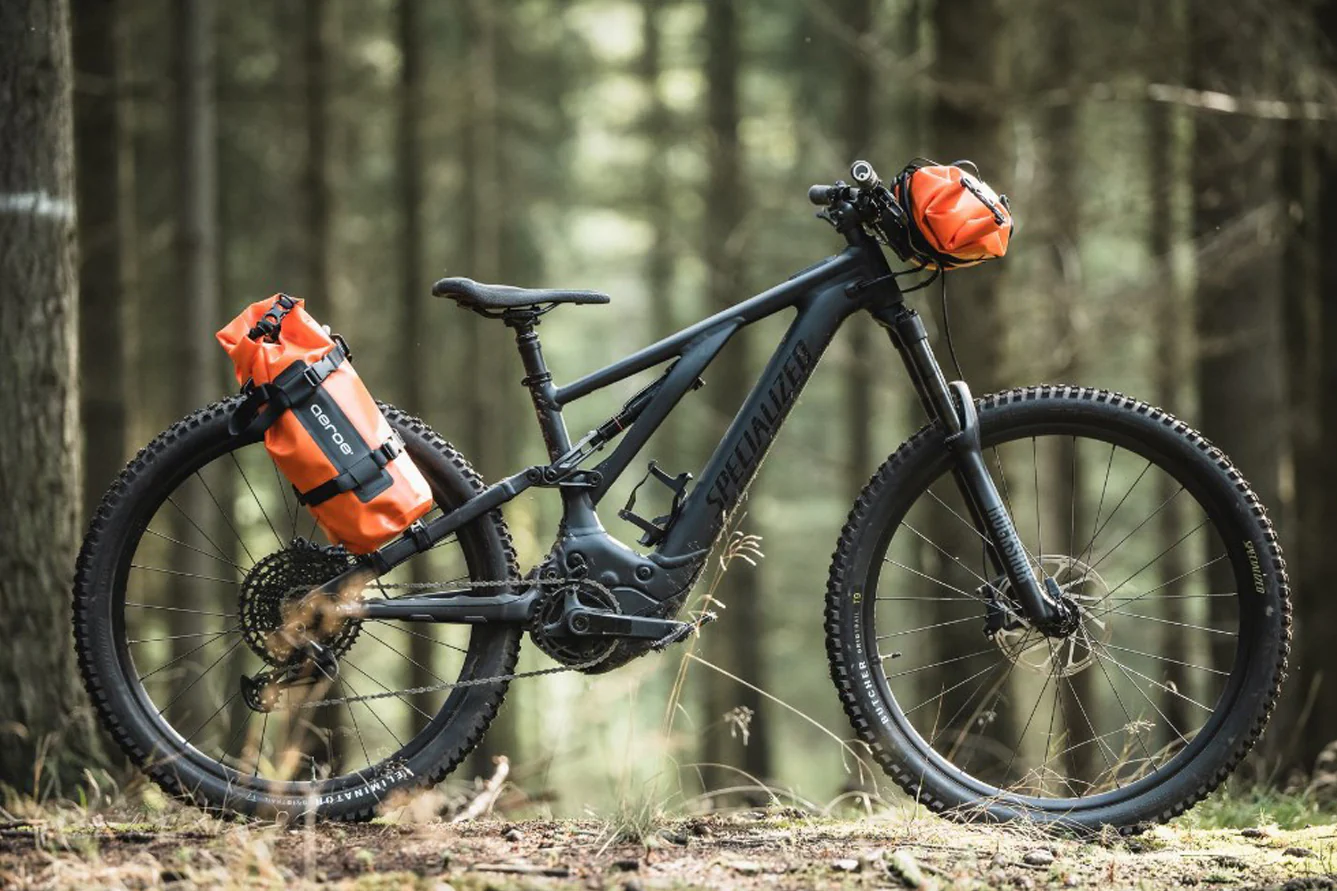Spider Handlebar Cradle & 8L Dry Bag Combo - Image 13